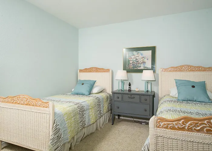 Waters Edge 214